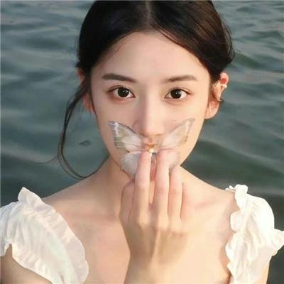 穿成古代小姑我带全家致富