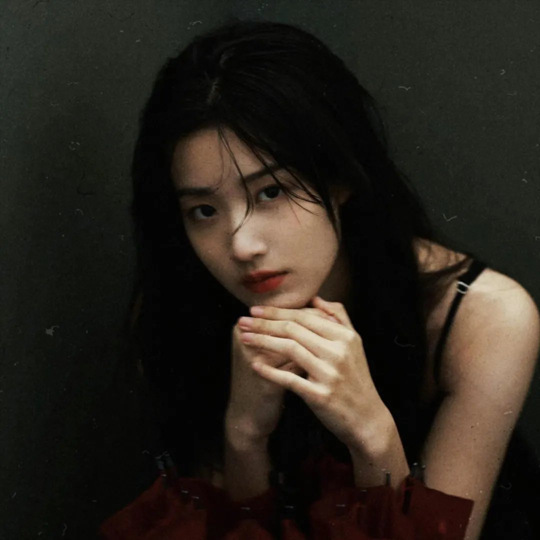 胡说，哪有什么吸血鬼！